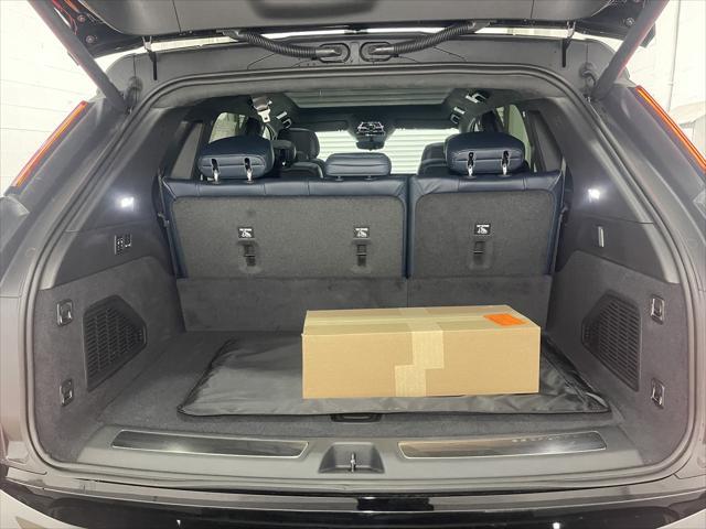 new 2025 Cadillac Escalade car, priced at $154,540