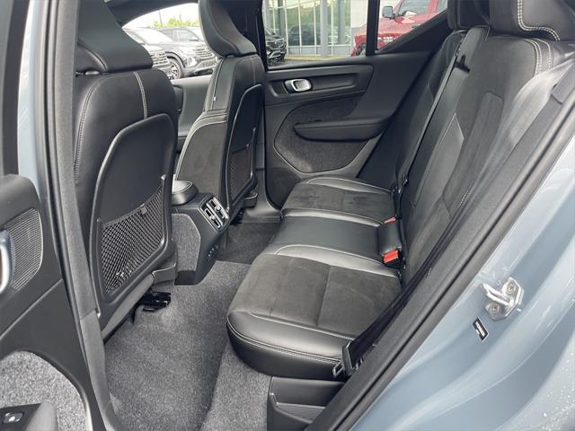 used 2022 Volvo XC40 car, priced at $32,490
