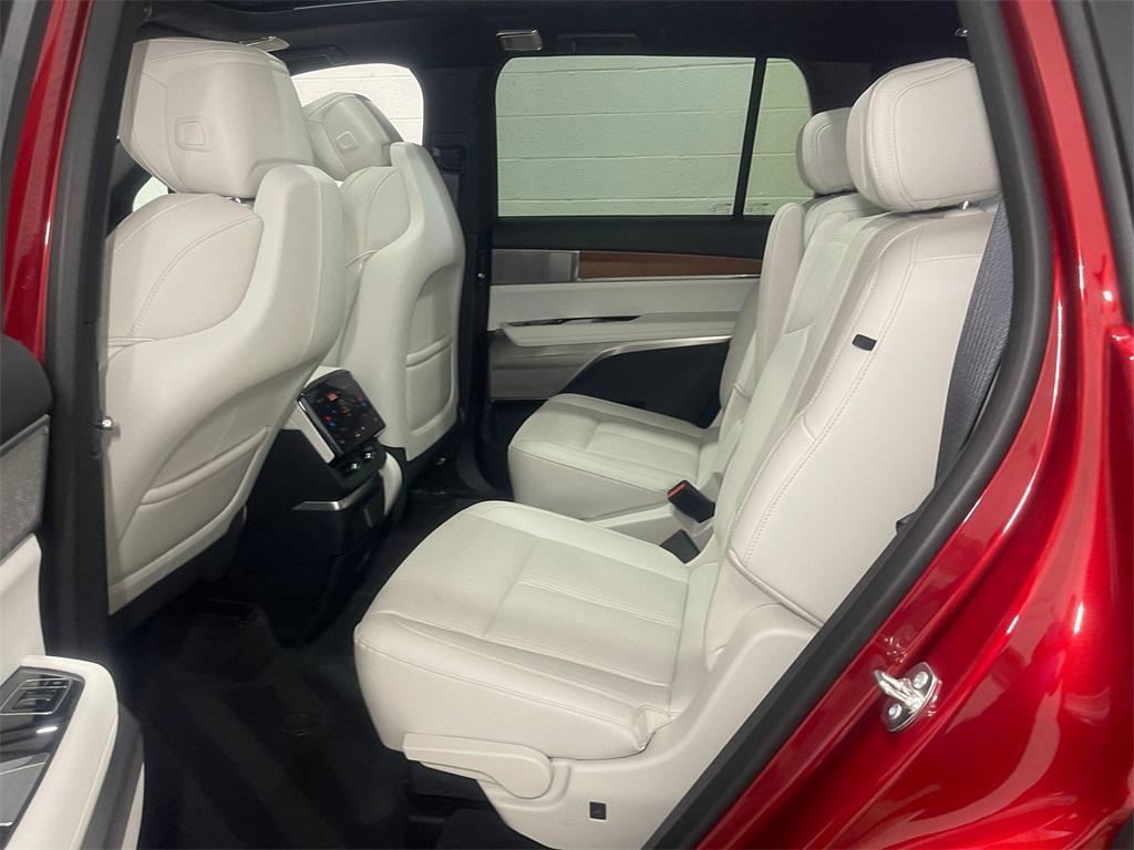 new 2026 Cadillac VISTIQ car, priced at $79,865