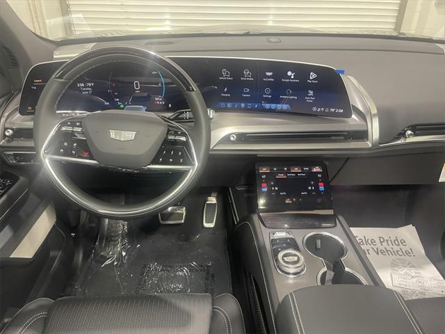 new 2026 Cadillac VISTIQ car, priced at $80,015