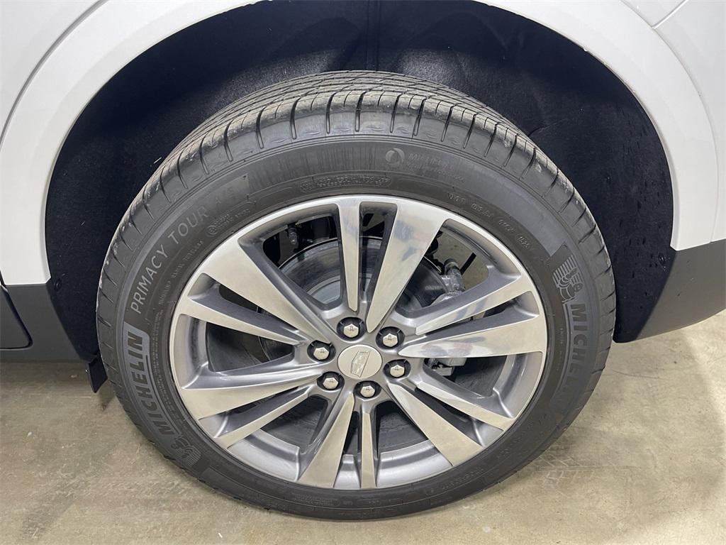 new 2025 Cadillac XT5 car, priced at $62,860