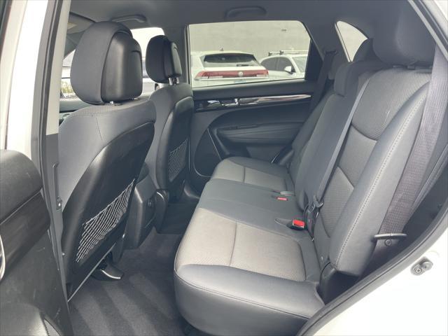 used 2013 Kia Sorento car, priced at $9,990