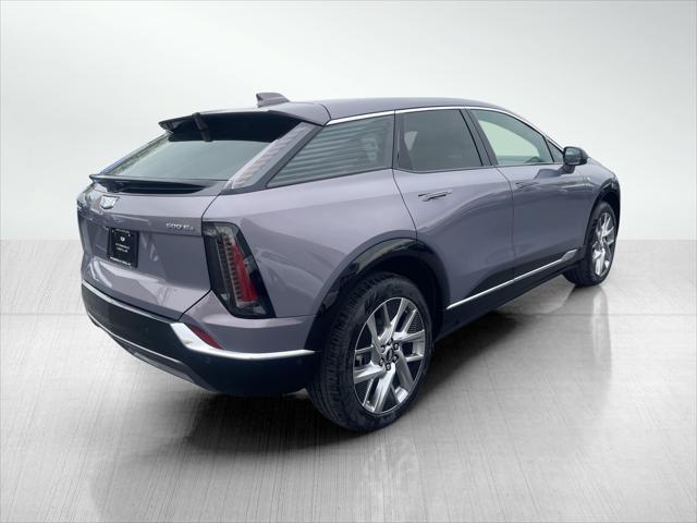 new 2025 Cadillac OPTIQ car, priced at $55,015