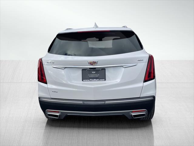 new 2025 Cadillac XT5 car, priced at $59,690