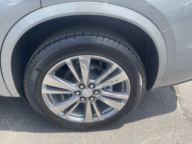 used 2024 Cadillac XT6 car, priced at $43,490