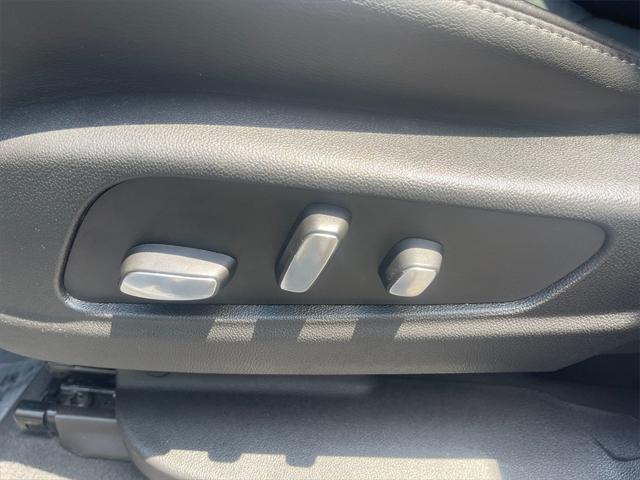 used 2024 Cadillac XT6 car, priced at $43,490