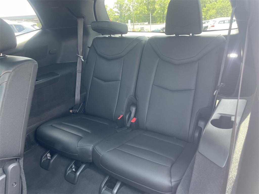 used 2024 Cadillac XT6 car, priced at $42,491