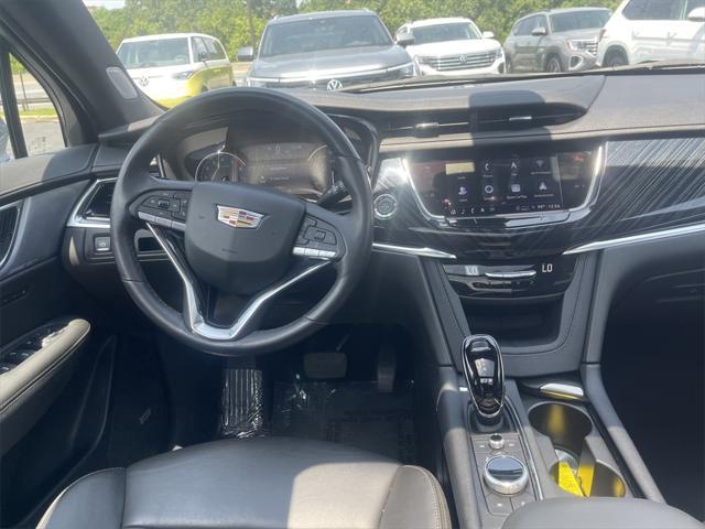 used 2024 Cadillac XT6 car, priced at $43,490