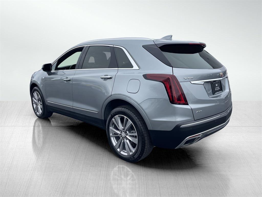 used 2024 Cadillac XT5 car, priced at $39,994