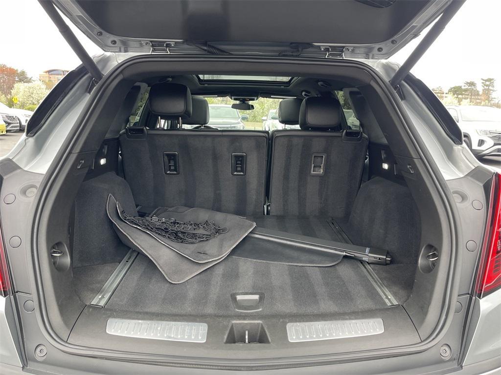 used 2024 Cadillac XT5 car, priced at $39,994