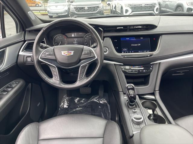 used 2024 Cadillac XT5 car, priced at $42,990
