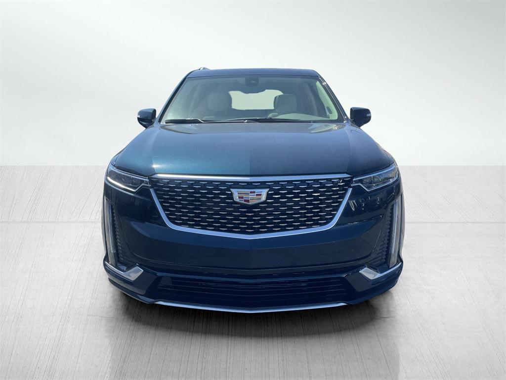 new 2025 Cadillac XT6 car, priced at $60,015