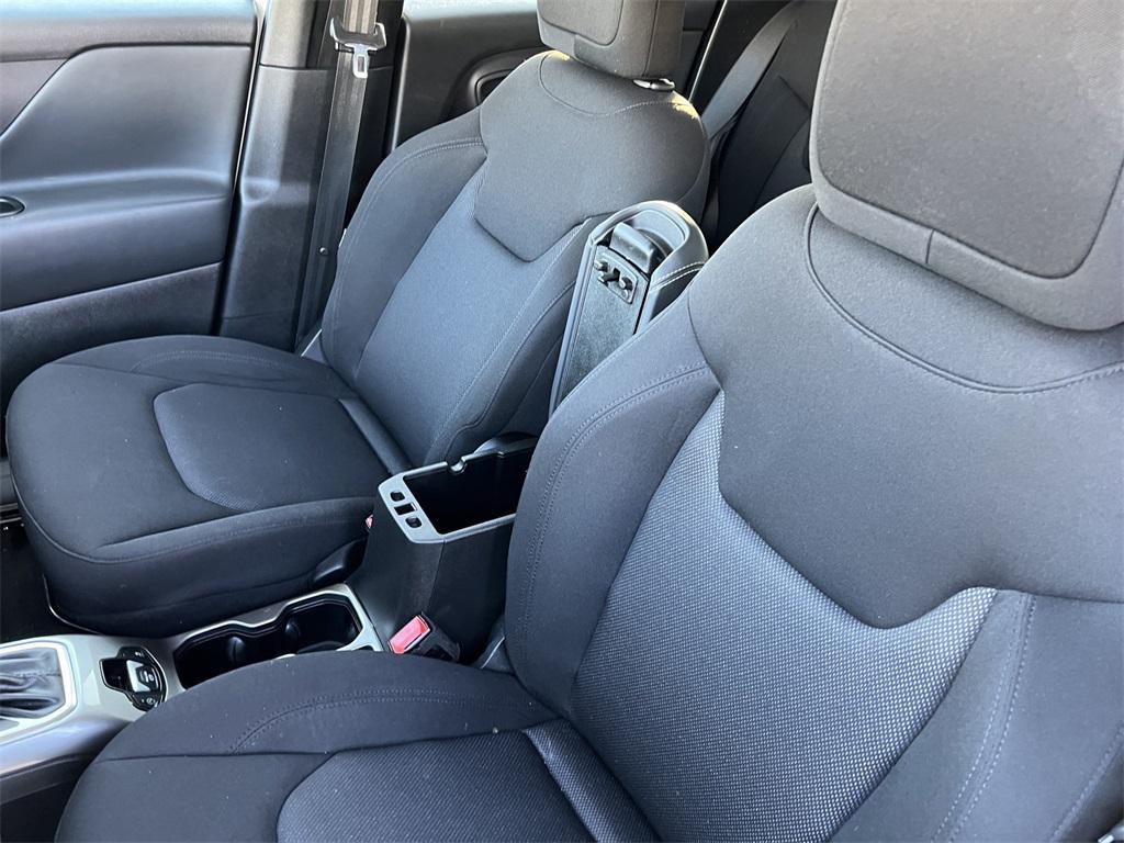 used 2022 Jeep Renegade car, priced at $17,491