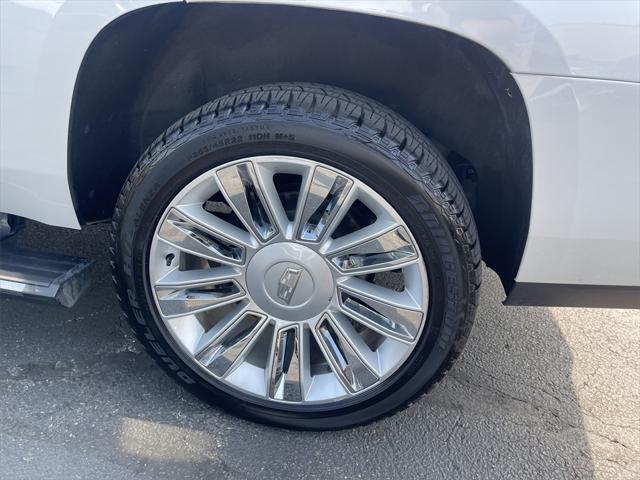 used 2020 Cadillac Escalade car, priced at $39,990