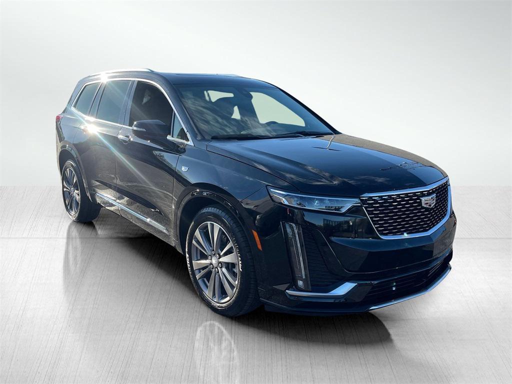 used 2025 Cadillac XT6 car, priced at $54,990