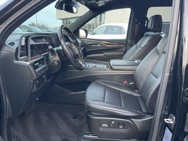 used 2022 Cadillac Escalade ESV car, priced at $62,990