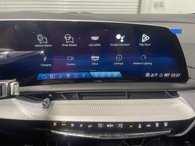 new 2025 Cadillac OPTIQ car, priced at $57,290