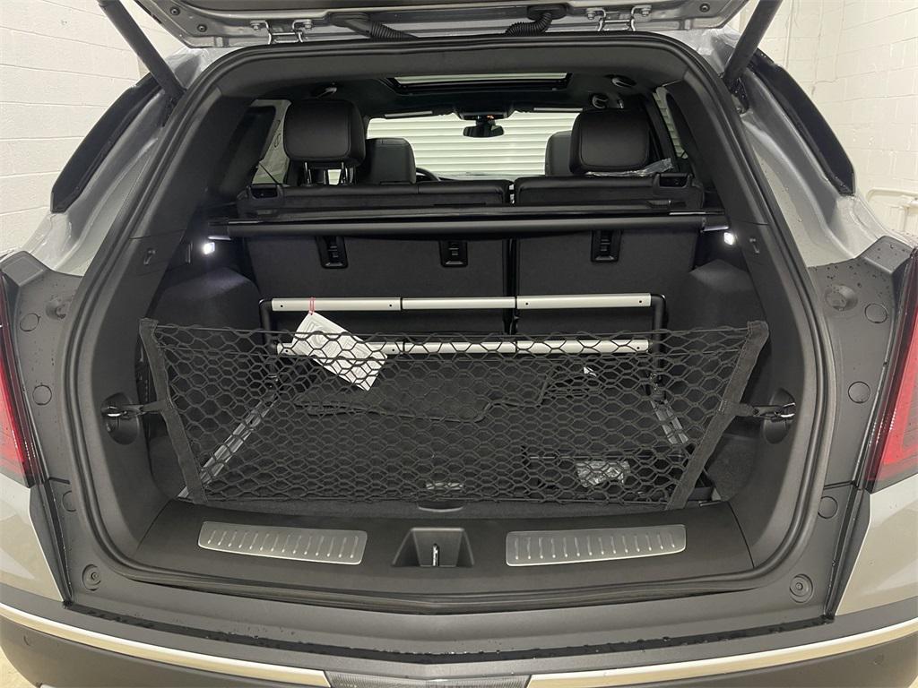 new 2025 Cadillac XT5 car, priced at $53,690