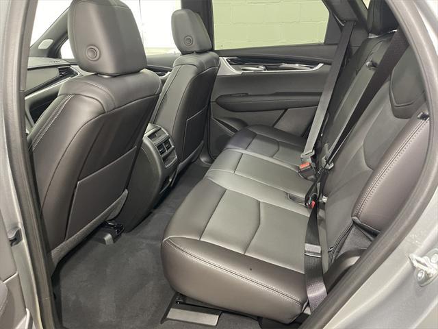 new 2025 Cadillac XT5 car, priced at $54,090