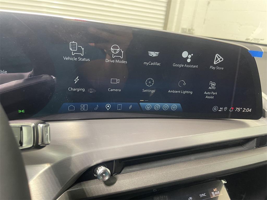 new 2026 Cadillac VISTIQ car, priced at $79,910