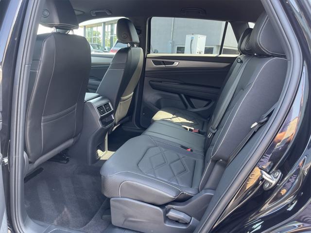 used 2024 Volkswagen Atlas Cross Sport car, priced at $34,990