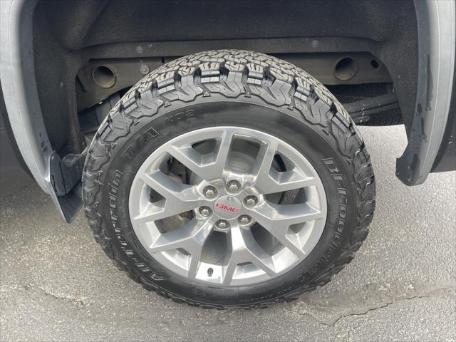 used 2018 GMC Sierra 1500 car, priced at $30,990