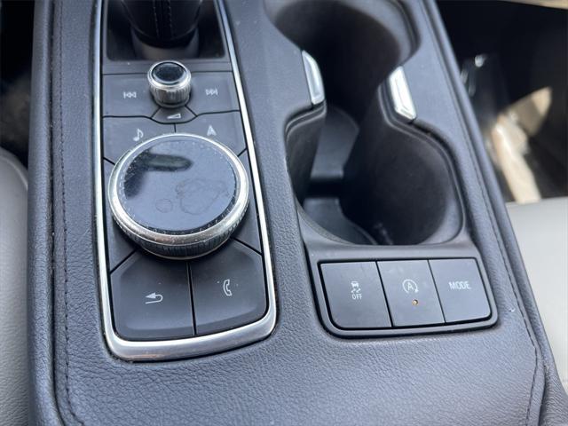used 2019 Cadillac XT4 car, priced at $19,990
