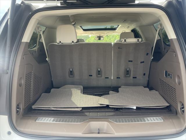used 2024 GMC Yukon XL car, priced at $76,990