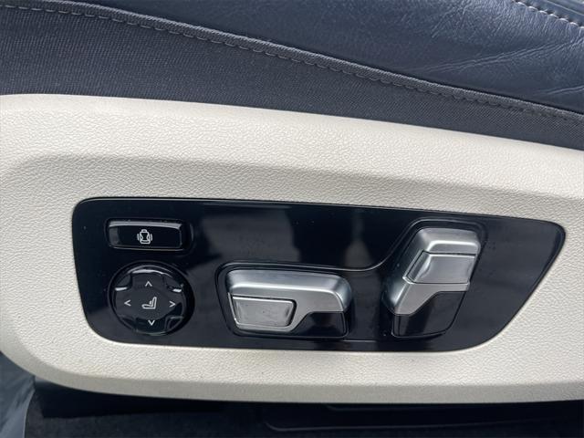 used 2019 BMW X7 car, priced at $38,990