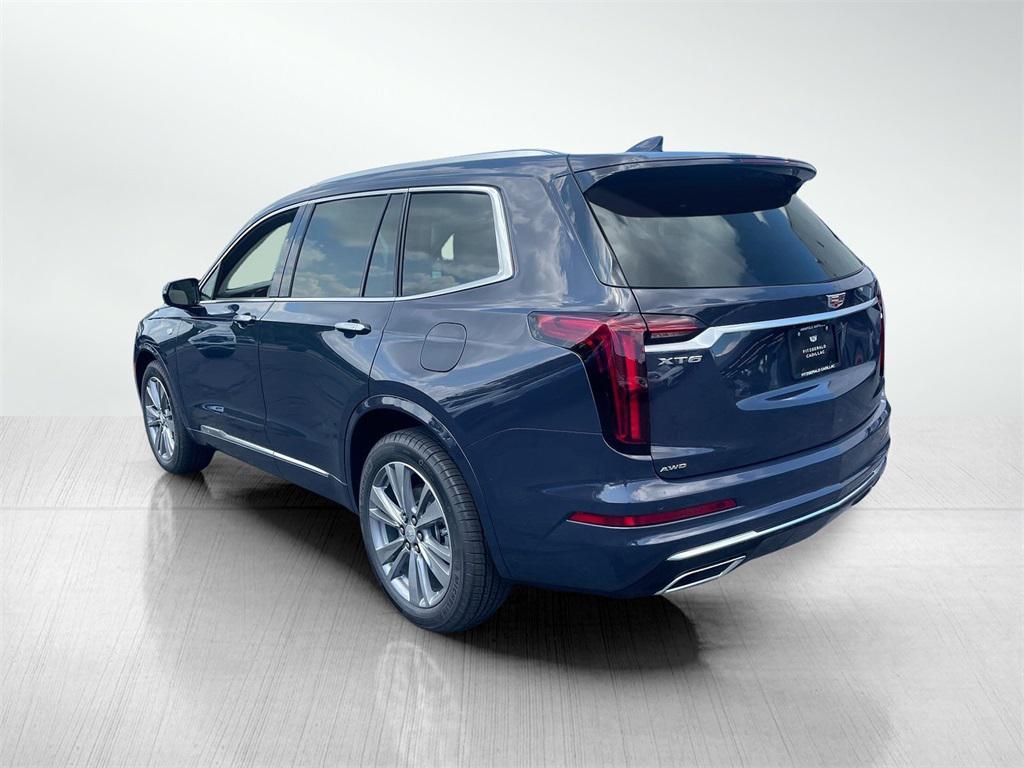 new 2025 Cadillac XT6 car, priced at $60,165