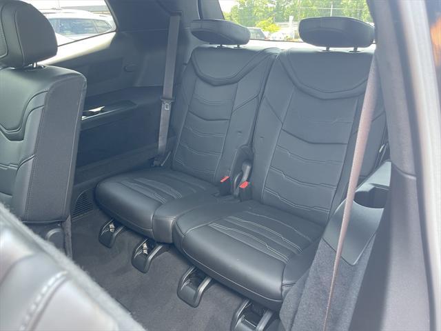 used 2024 Cadillac XT6 car, priced at $49,990