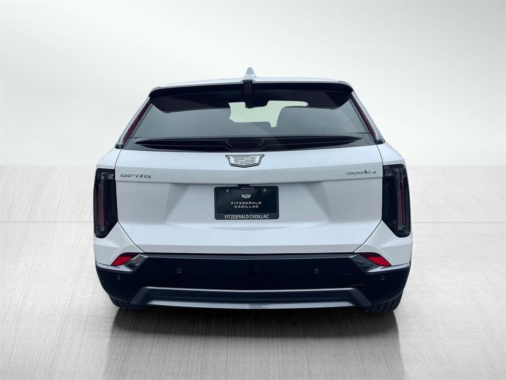 new 2025 Cadillac OPTIQ car, priced at $58,665