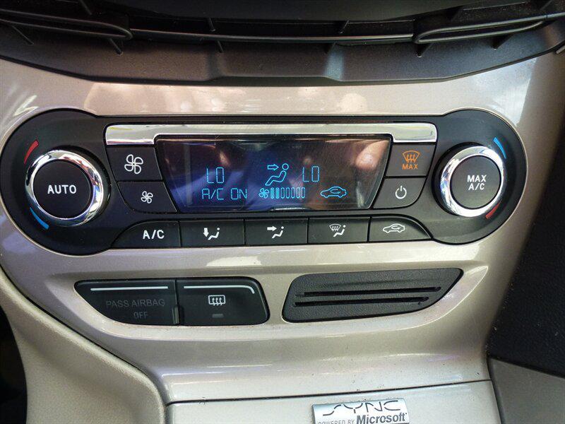 used 2012 Ford Focus car, priced at $6,000