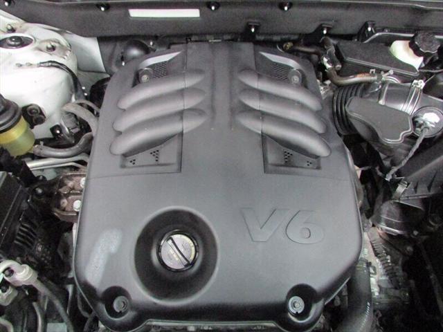 used 2010 Hyundai Veracruz car, priced at $6,850