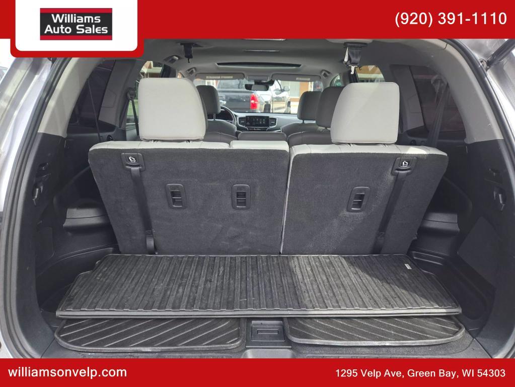 used 2022 Honda Pilot car, priced at $24,999