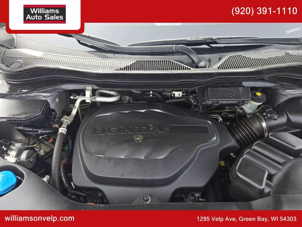 used 2022 Honda Pilot car, priced at $24,999