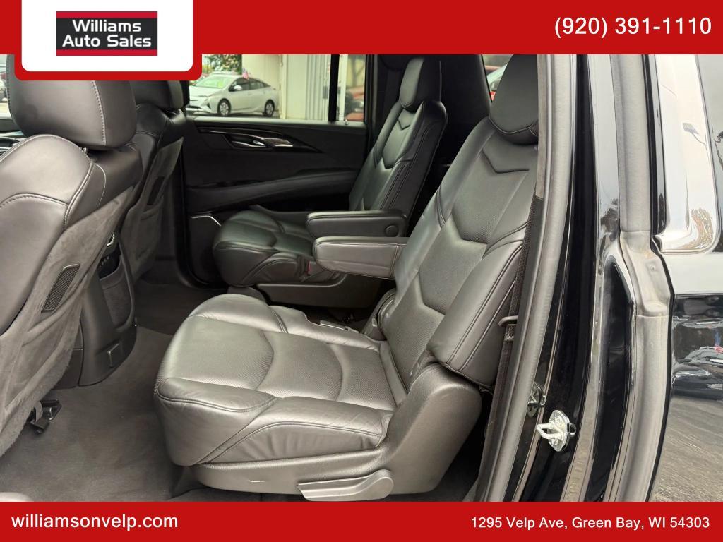 used 2020 Cadillac Escalade ESV car, priced at $41,999