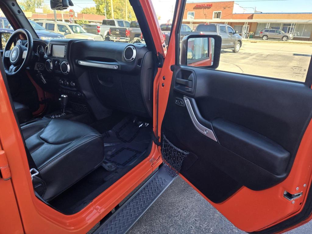 used 2015 Jeep Wrangler Unlimited car, priced at $14,999