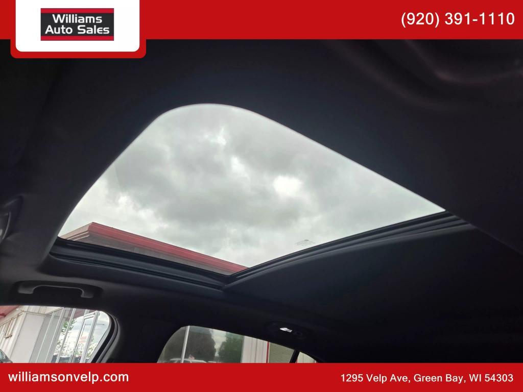 used 2019 Cadillac XT4 car, priced at $17,999