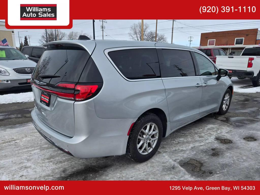 used 2023 Chrysler Pacifica car, priced at $27,499