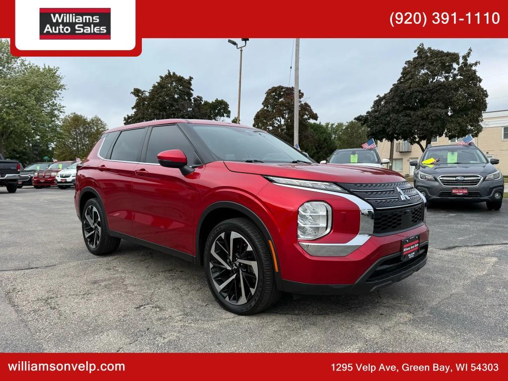 used 2022 Mitsubishi Outlander car, priced at $21,999