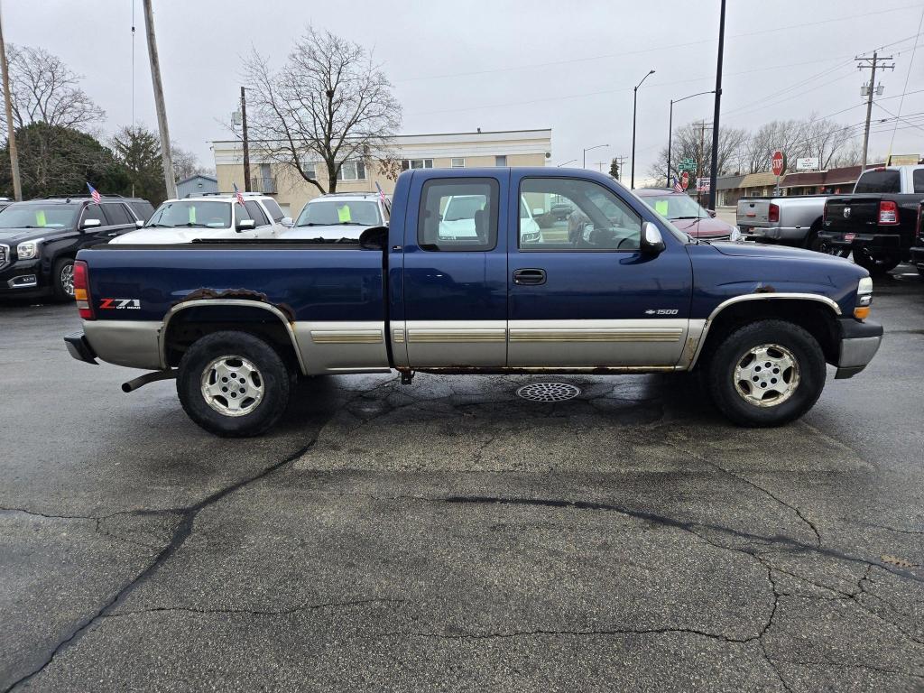 used 2002 Chevrolet Silverado 1500 car, priced at $2,499