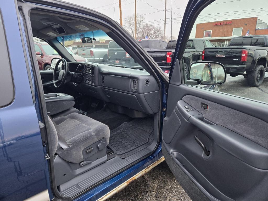 used 2002 Chevrolet Silverado 1500 car, priced at $2,499