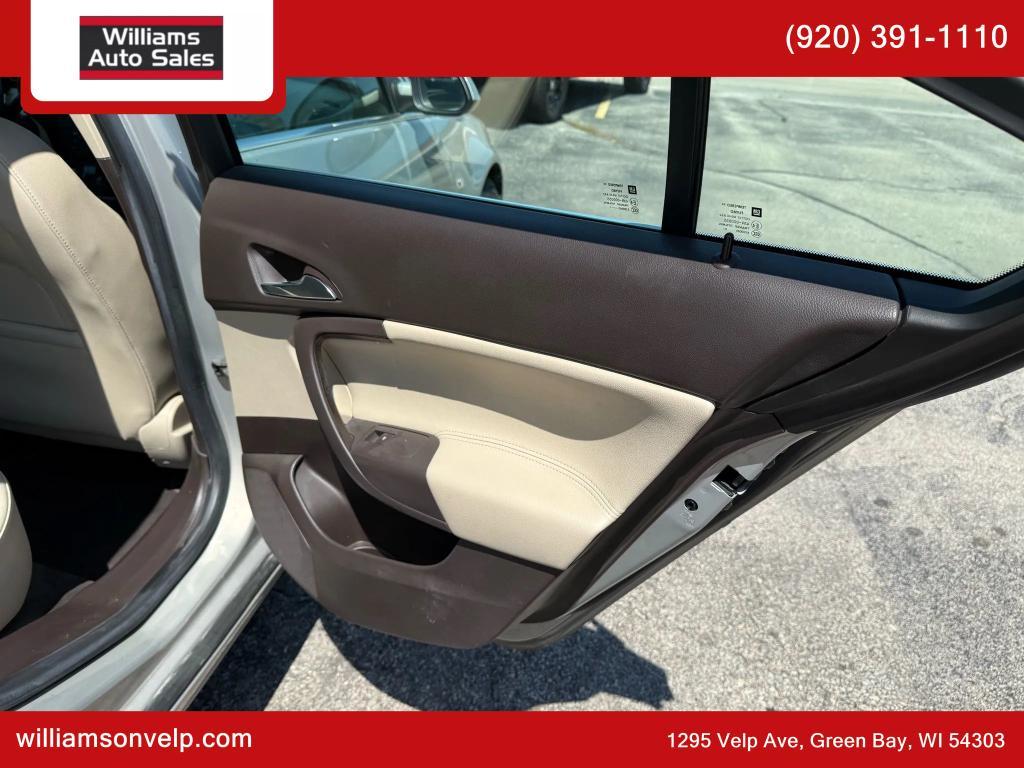 used 2011 Buick Regal car, priced at $7,999