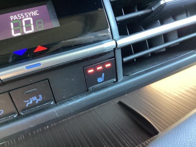 used 2021 Toyota Sienna car, priced at $39,990