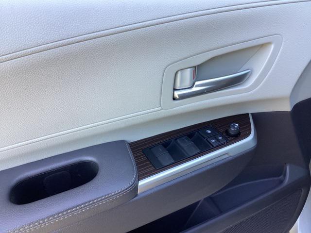 used 2021 Toyota Sienna car, priced at $39,990