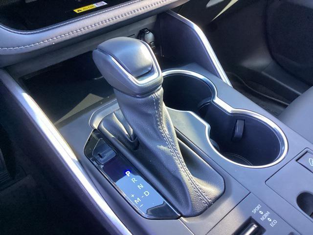 used 2023 Toyota Highlander car, priced at $36,990