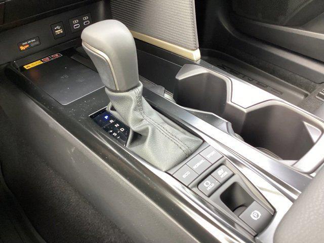 new 2025 Toyota Camry car, priced at $32,727