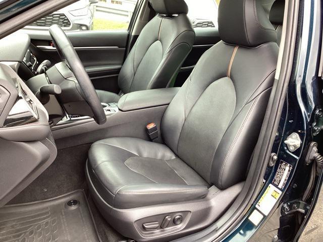 used 2020 Toyota Camry Hybrid car, priced at $26,490