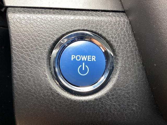 used 2020 Toyota Camry Hybrid car, priced at $26,490